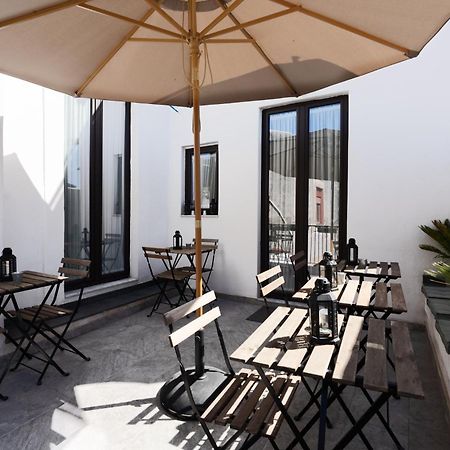 Holiday Lux Boutique Room CTA Exterior foto