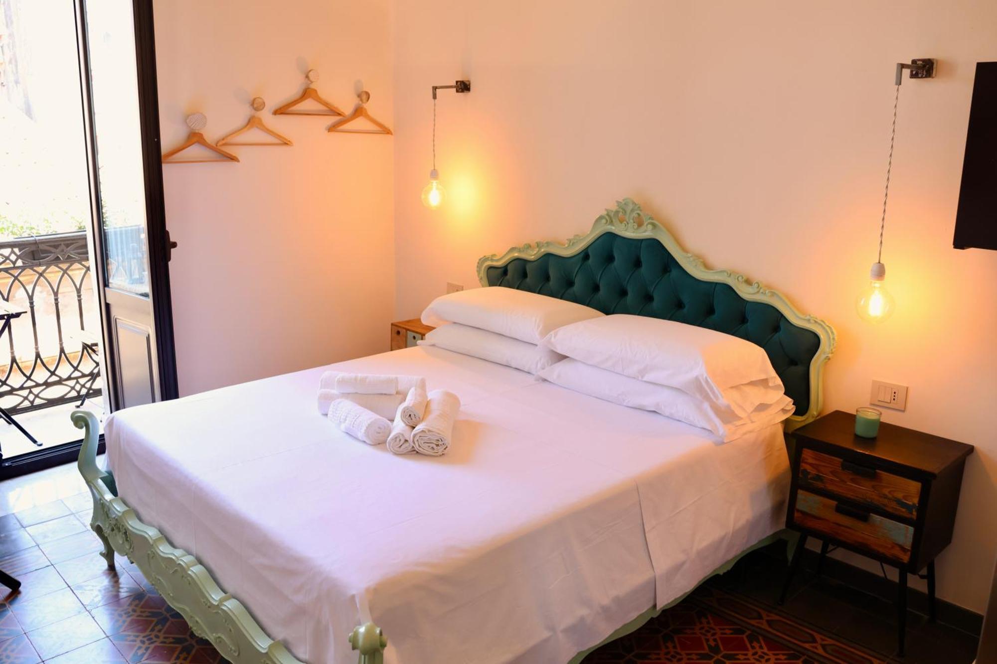 Holiday Lux Boutique Room CTA Exterior foto