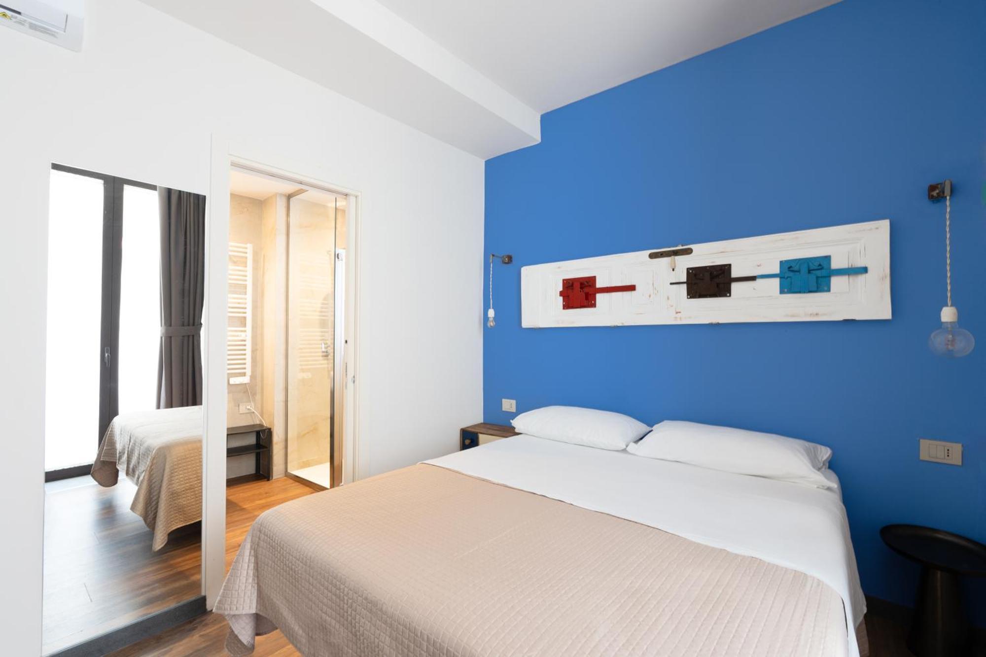 Holiday Lux Boutique Room CTA Exterior foto
